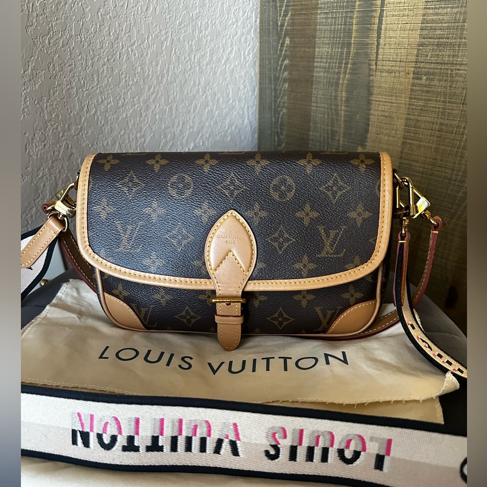 Louis Vuitton Brown Monogram Crossbody Diane Bag